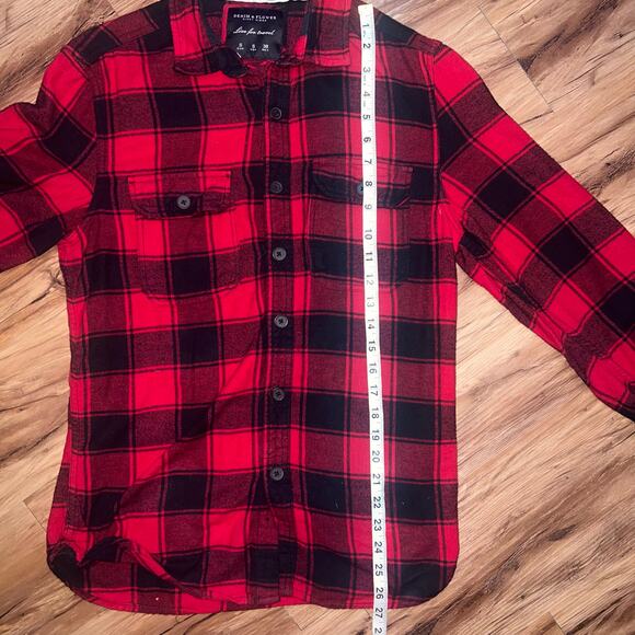 Red Black Plaid Flannel Shirt Button Front Long Sleeve Size Small - Picture 6 of 9